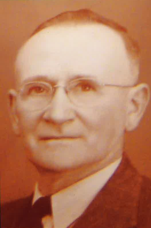 1954-1955 1957-1958 Mayor EM Mulligan